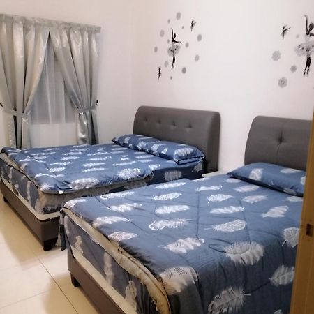 ברינצ'אנג Alyaleesya Homestay Teres מראה חיצוני תמונה