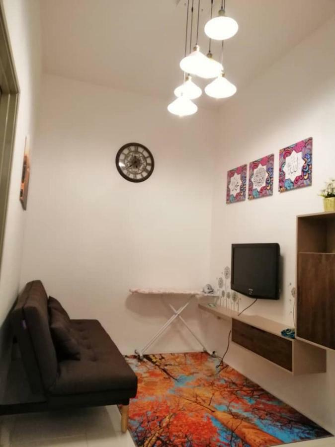 ברינצ'אנג Alyaleesya Homestay Teres מראה חיצוני תמונה