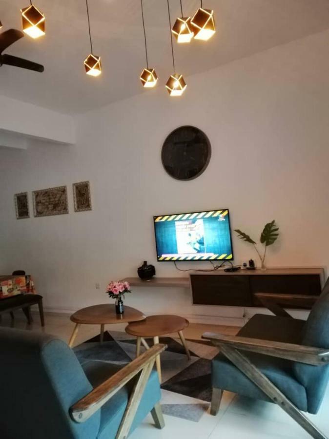 ברינצ'אנג Alyaleesya Homestay Teres מראה חיצוני תמונה